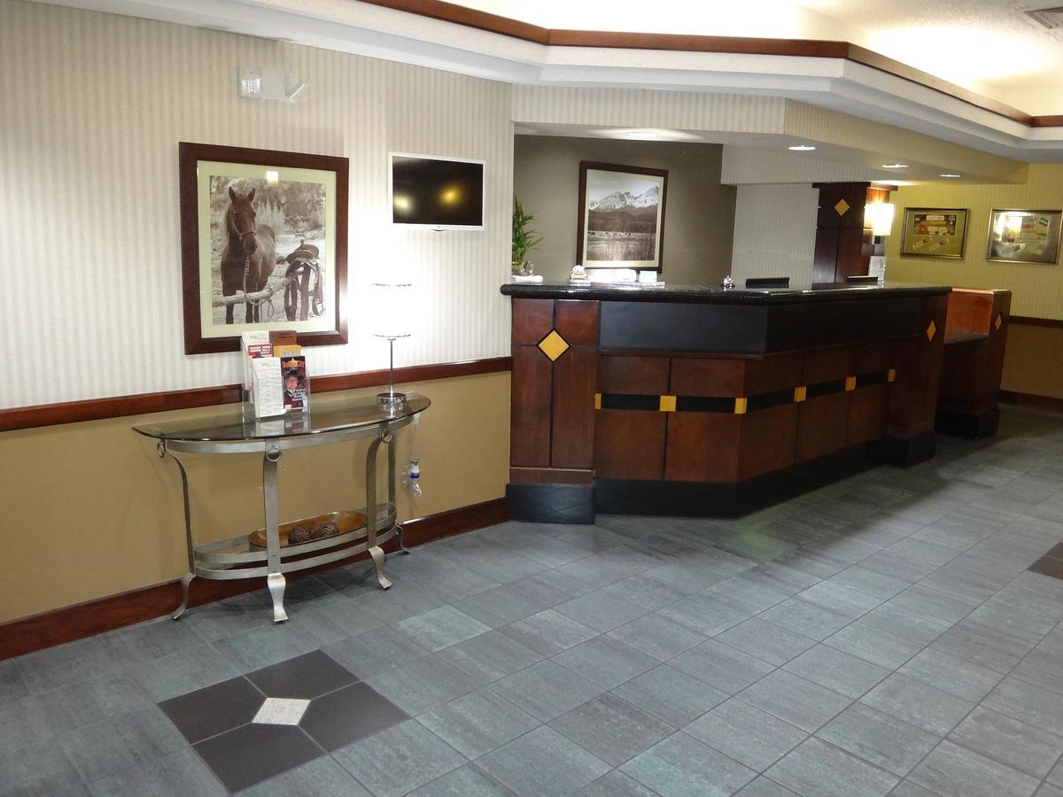 Windsor Inn & Suites Dodge City Eksteriør billede