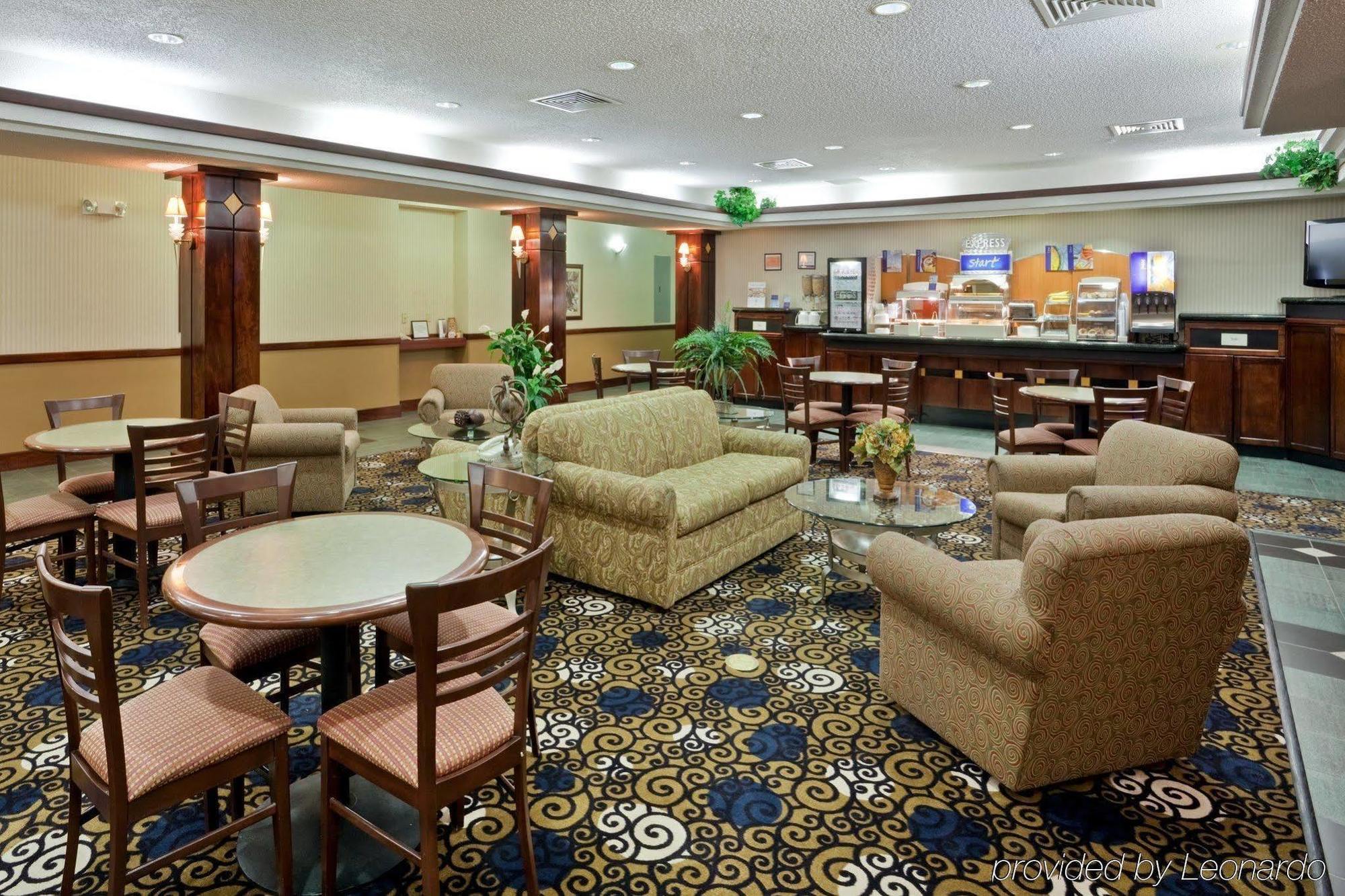 Windsor Inn & Suites Dodge City Eksteriør billede