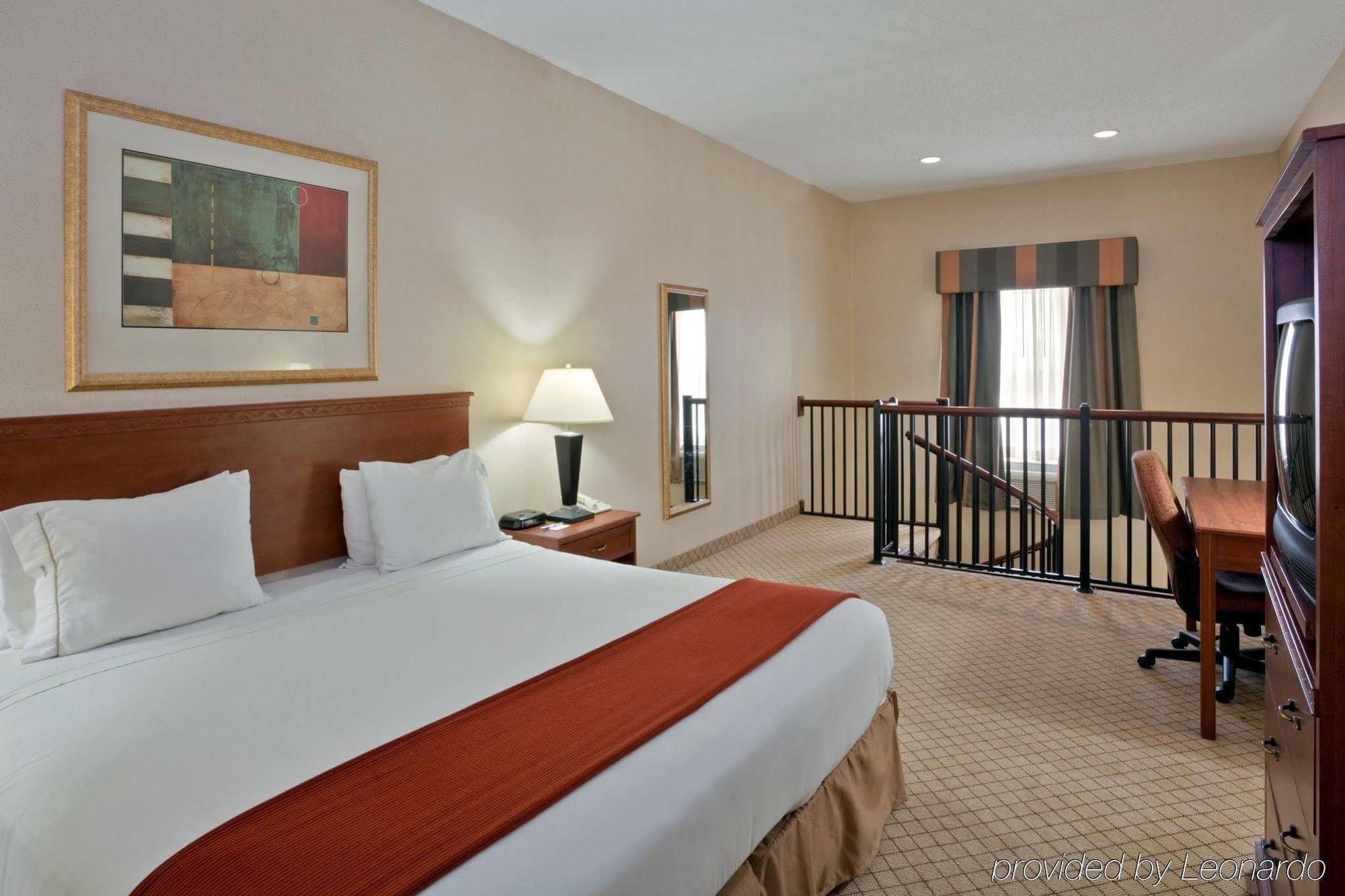 Windsor Inn & Suites Dodge City Eksteriør billede