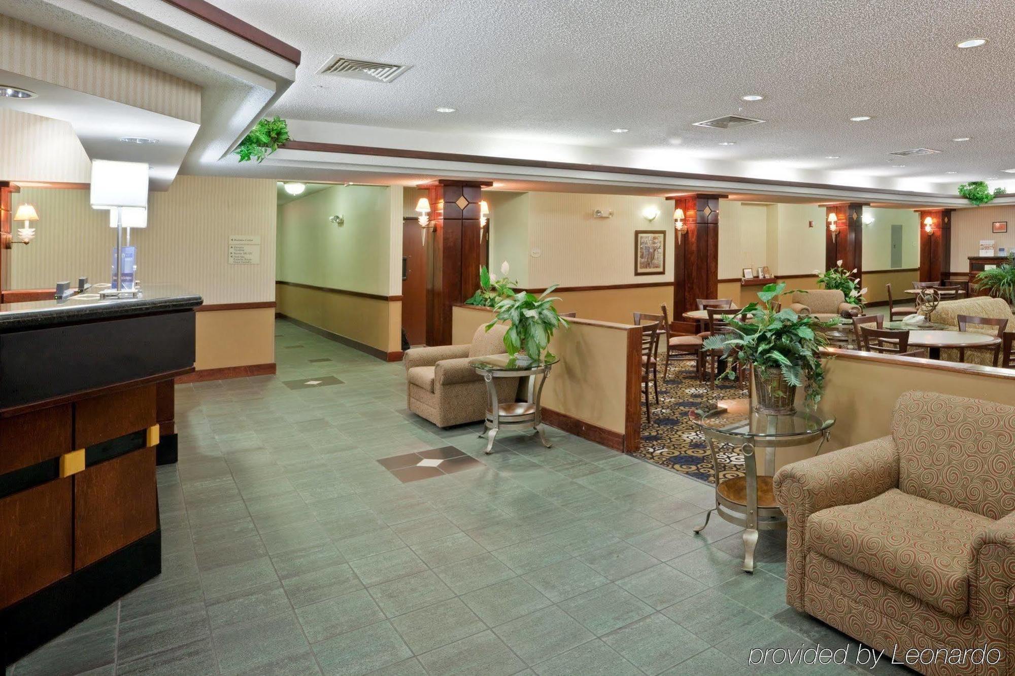 Windsor Inn & Suites Dodge City Eksteriør billede